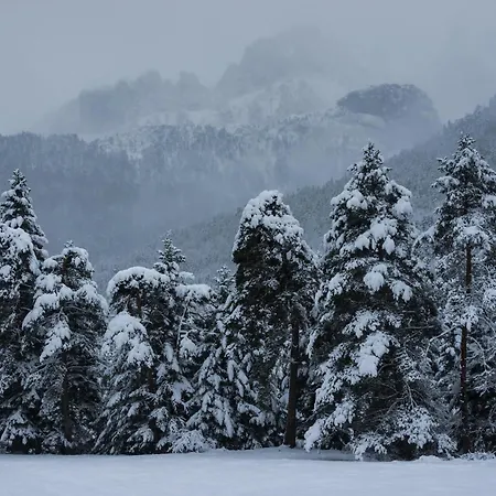 La Alhaja De By Bevalle * Panticosa